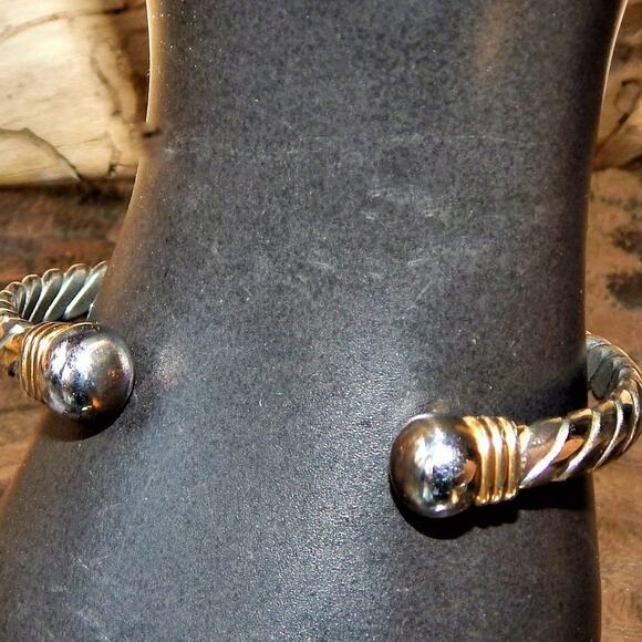 Positive Flat Weave Magnetic Therapy Bracelet - Picture 6 of 12